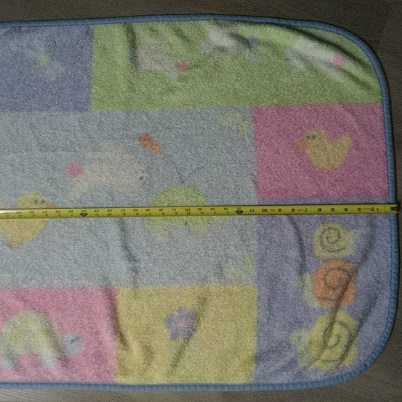 Carter's Types vintage baby blanket (spot see description) - Picture 10 of 12